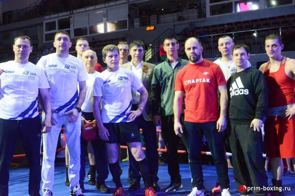 Боксеры помогают установить рекорд России