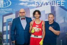 Три турнира на большекаменском ринге