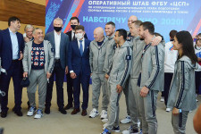 Министр спорта России проверил подготовку олимпийцев