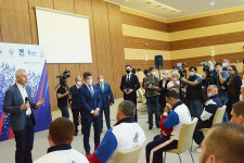Министр спорта России проверил подготовку олимпийцев