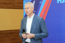 Министр спорта России проверил подготовку олимпийцев