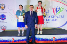 «Серебро» Кундуунэ Алексеевой