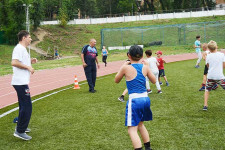 С праздником, боксеры всех поколений!