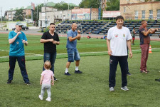 С праздником, боксеры всех поколений!