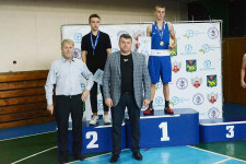 Медали и нам и  гостям