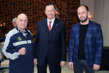 Наградили достойных