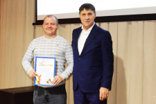 Наградили достойных