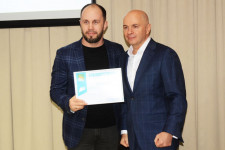 Наградили достойных