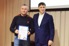 Наградили достойных