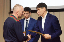 Наградили достойных