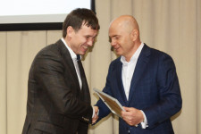 Наградили достойных