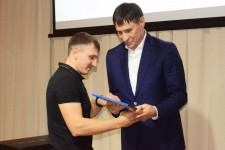 Наградили достойных