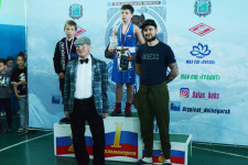 Хозяева побеждают и числом, и умением!