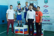 Хозяева побеждают и числом, и умением!