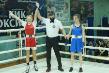 Девушки рвутся в бой